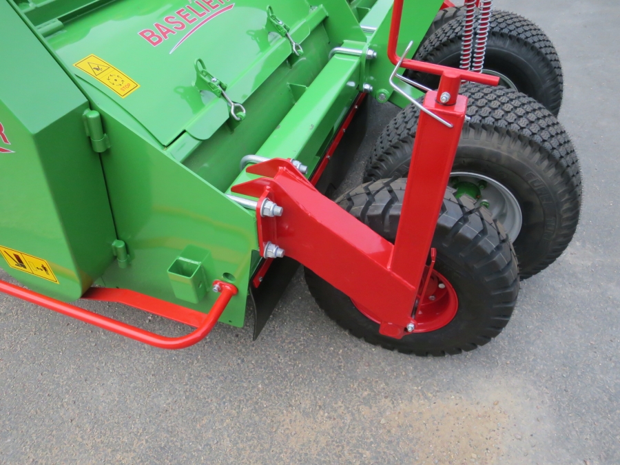 4846 Baselier haulm topper 4LKB190