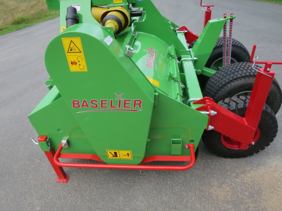 4846 Baselier haulm topper 4LKB190