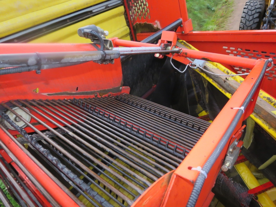 4865 Grimme SE75-30 Kartoffelroder