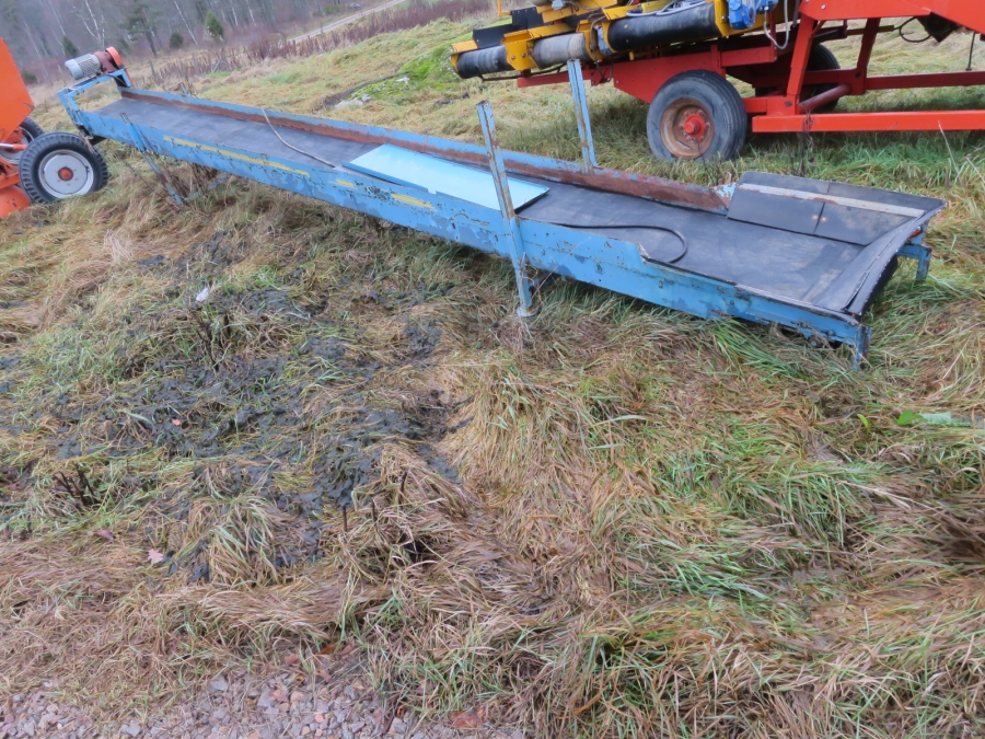 4916 EMVE plantransportör 8000x550 mmmed benställning