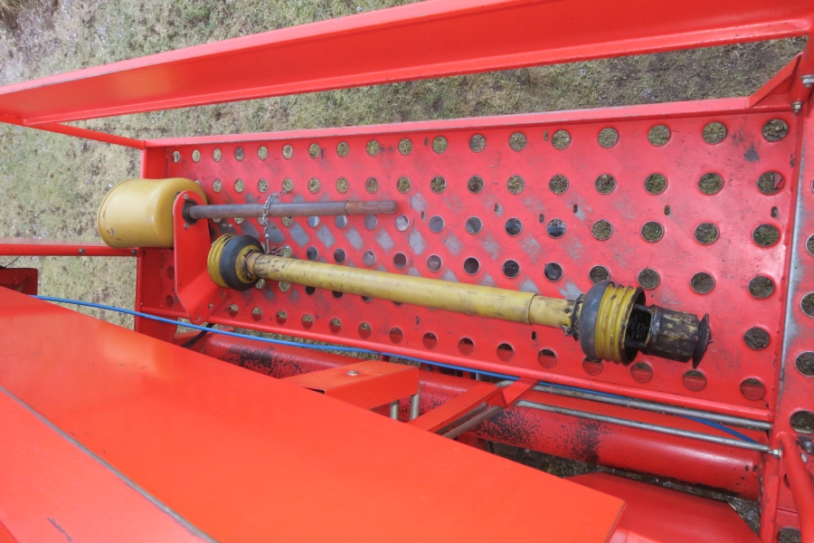 4991 Grimme 75-30 potato harvester