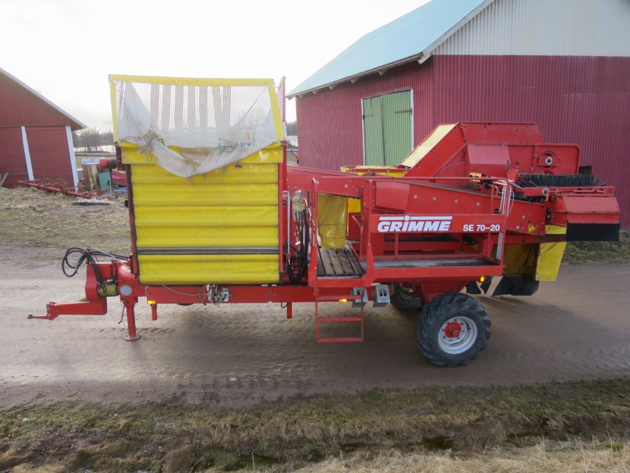 5003 Grimme SE70-20 potato harvester