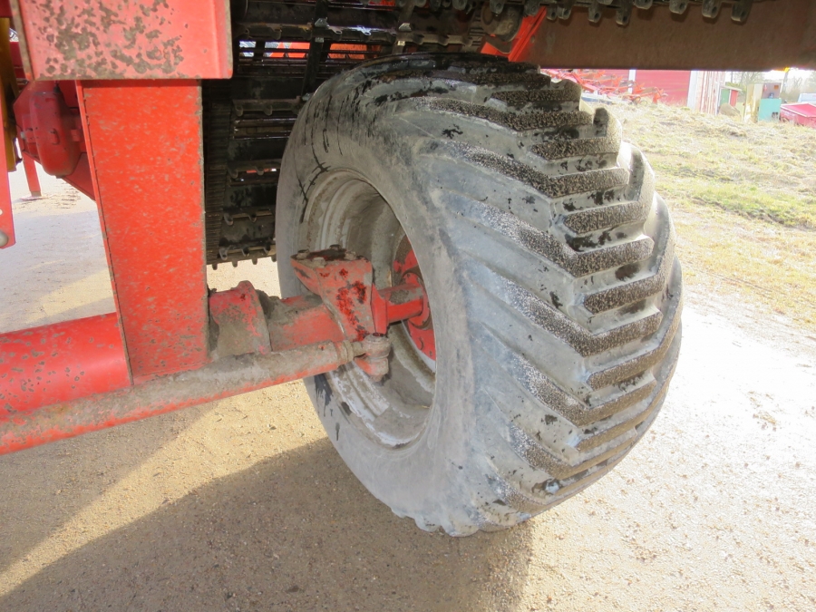 5003 Grimme SE70-20 potato harvester