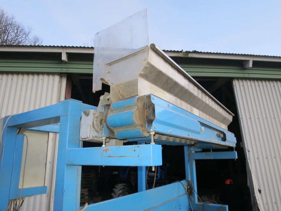 5009 Newtec 2009XB weigher for potato, onion etc