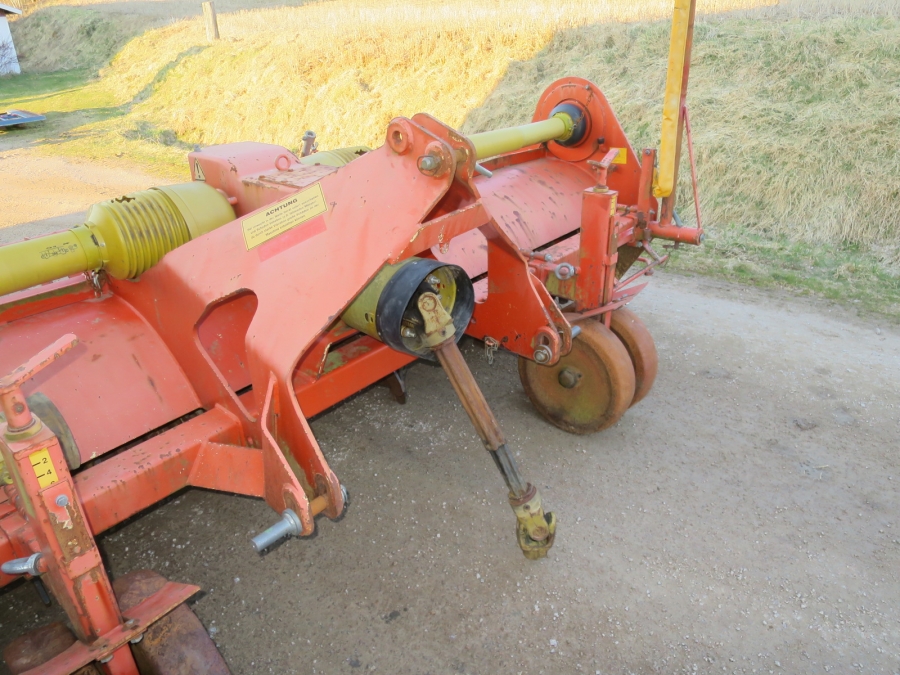 5017 Grimme DF3000 S kupfräs