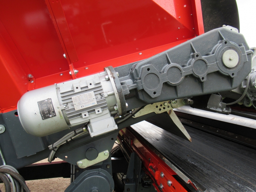 5028 Miedema MH200 avlastarbord