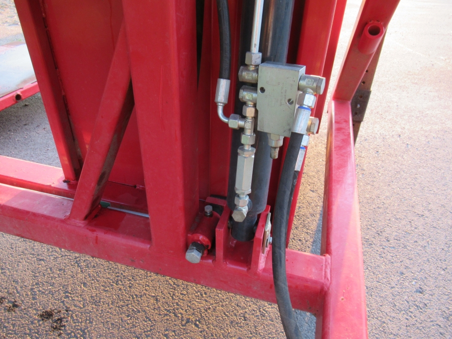 5030 Wifo hydraulisk lådvändare stationär