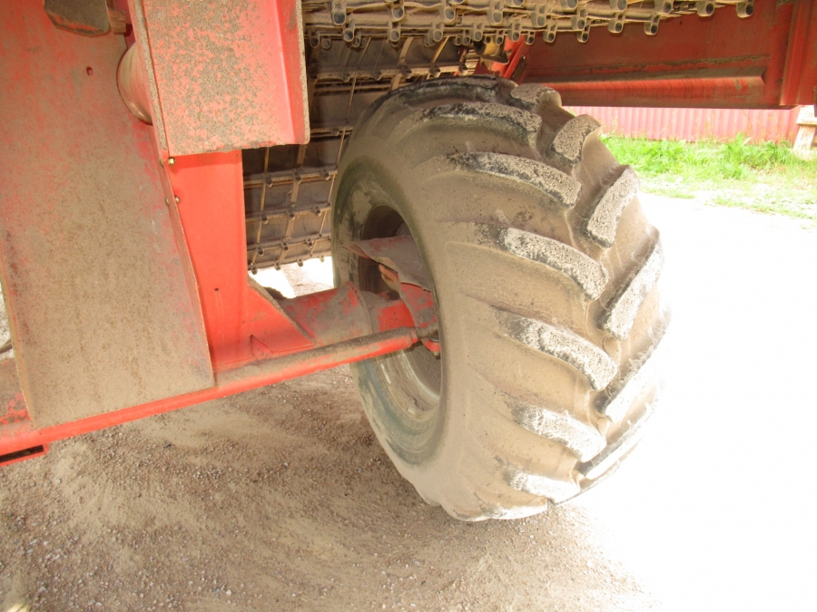 5035 Grimme SE75-40 potato harvester