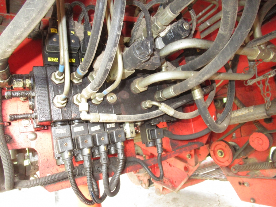 5051 Grimme SE75-40 potato harvester