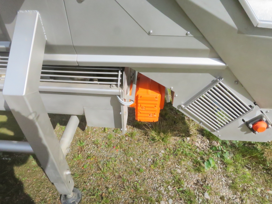 5090 Sormac USM S-100 Zwiebelschäler