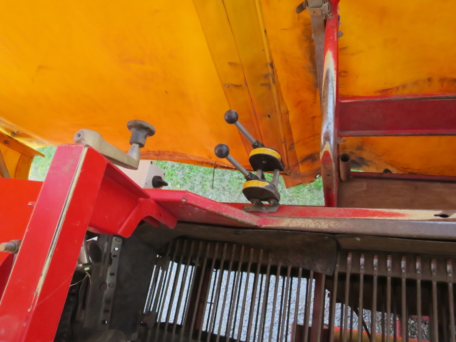 5092 Grimme SE75-40 potatisupptagare