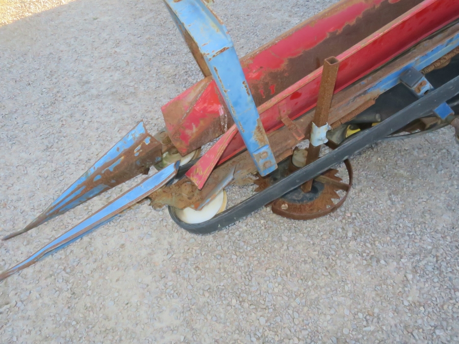 5099 Asa-Lift dill chives and leek harvester