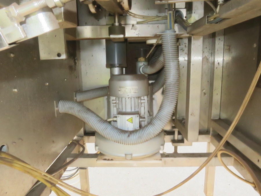 5105 Newtec PEB40G packmaskin till morot