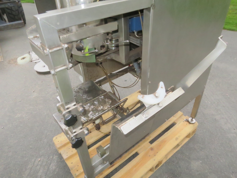 5105 Newtec PEB40G packmaskin till morot