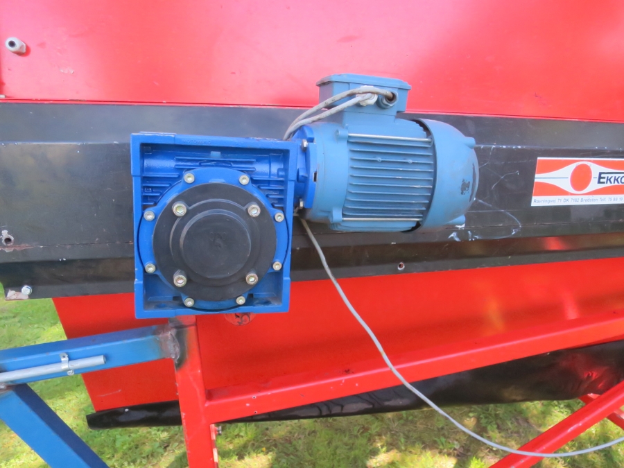 5108 EKKO Bürstenmaschine