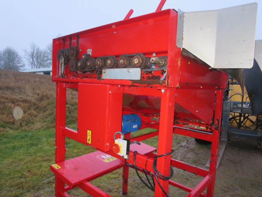 5125 Tong felt drier table