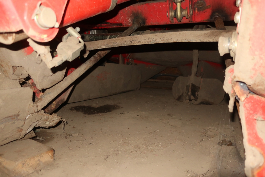 5136 Grimme GL32B potato planter 2 row