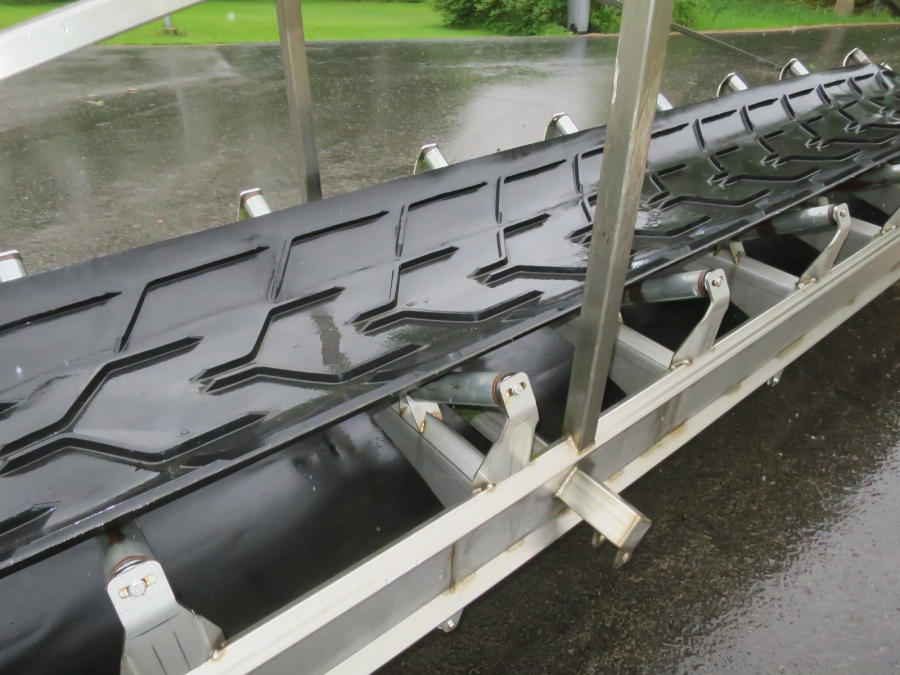 5212 Elevator transportband 13000x750 mm