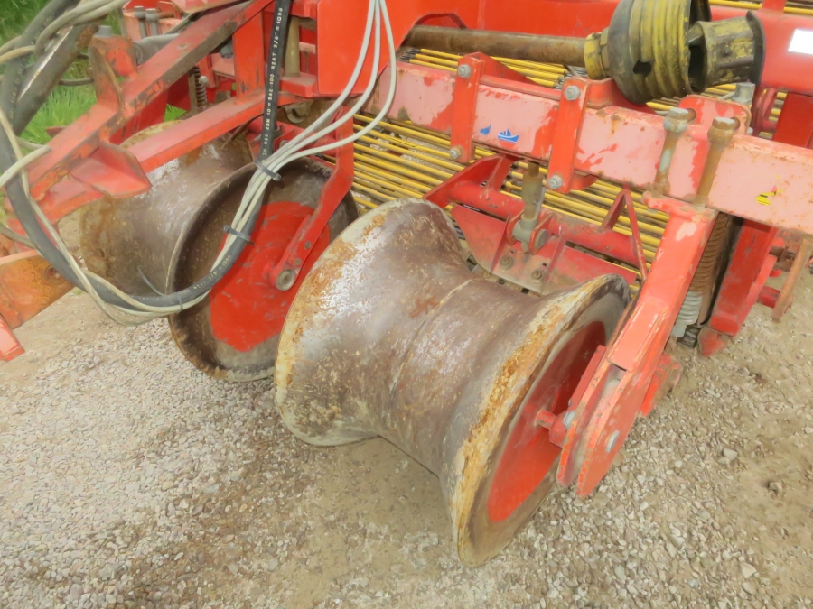 5218 Grimme RL 1500 windrower