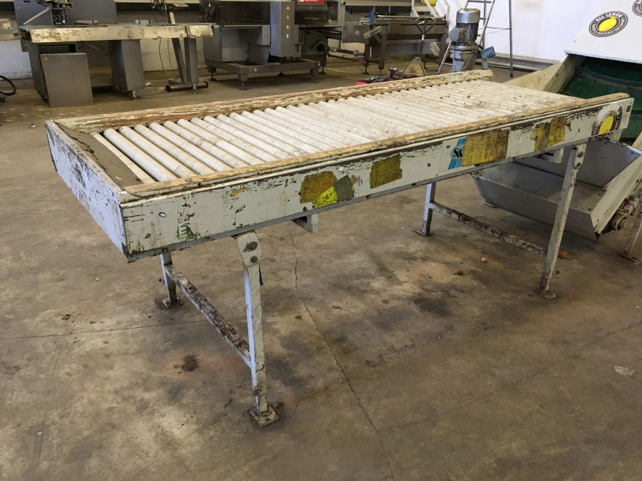 5248 Sorma S&B net clipping line with weigher