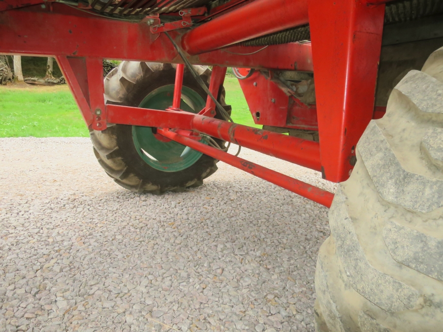 5264 Kverneland UN2200 Kartoffelroder