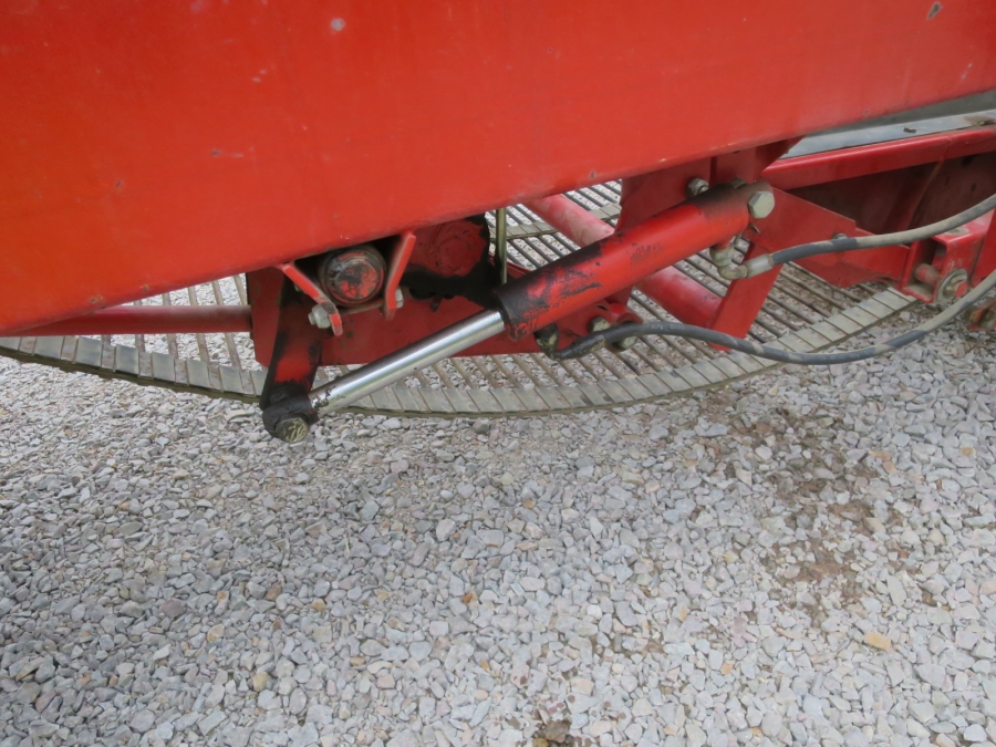 5264 Kverneland UN2200 Kartoffelroder