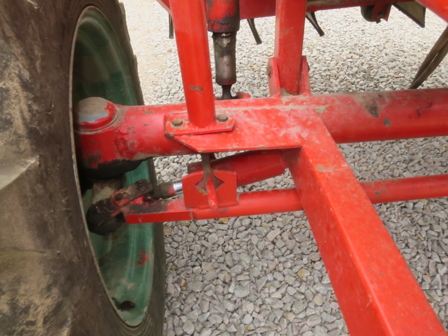 5264 Kverneland UN2200 Kartoffelroder