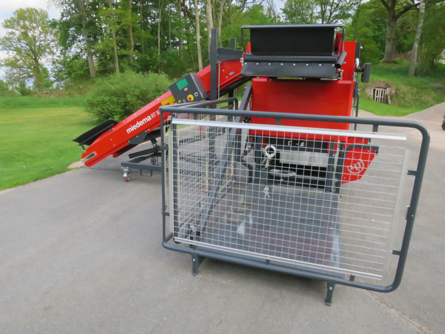 5270 Miedema MB55 box filler with RT30 belt elevator