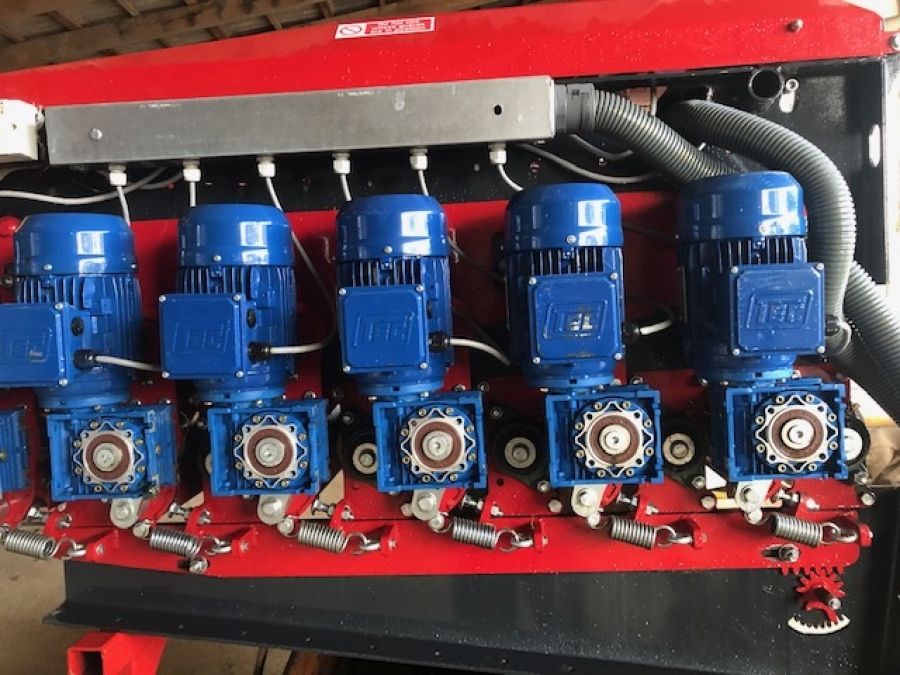 5272 Scotts evolution separator