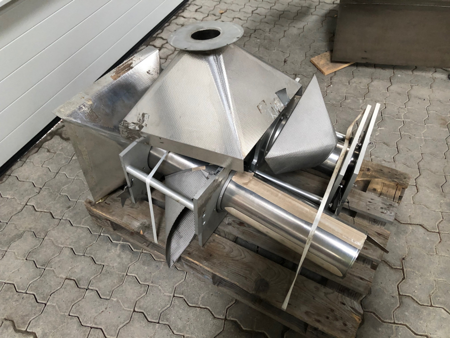 5282 GNA AV65 vertikal packmaskin / flow pack