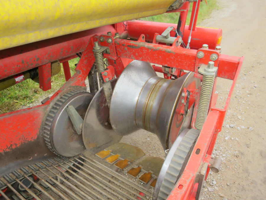 5285 Grimme SE 75-40 potato harvester