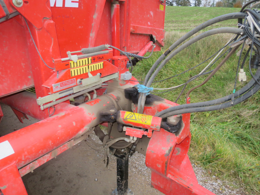 5285 Grimme SE 75-40 potato harvester