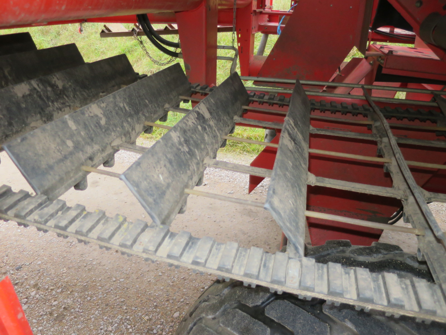 5285 Grimme SE 75-40 potato harvester