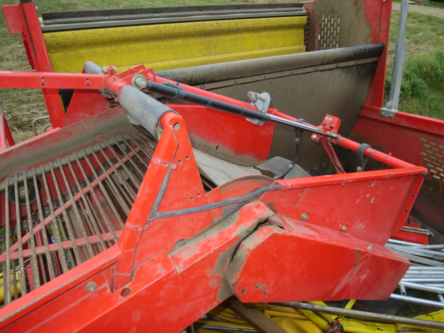 5285 Grimme SE 75-40 potato harvester