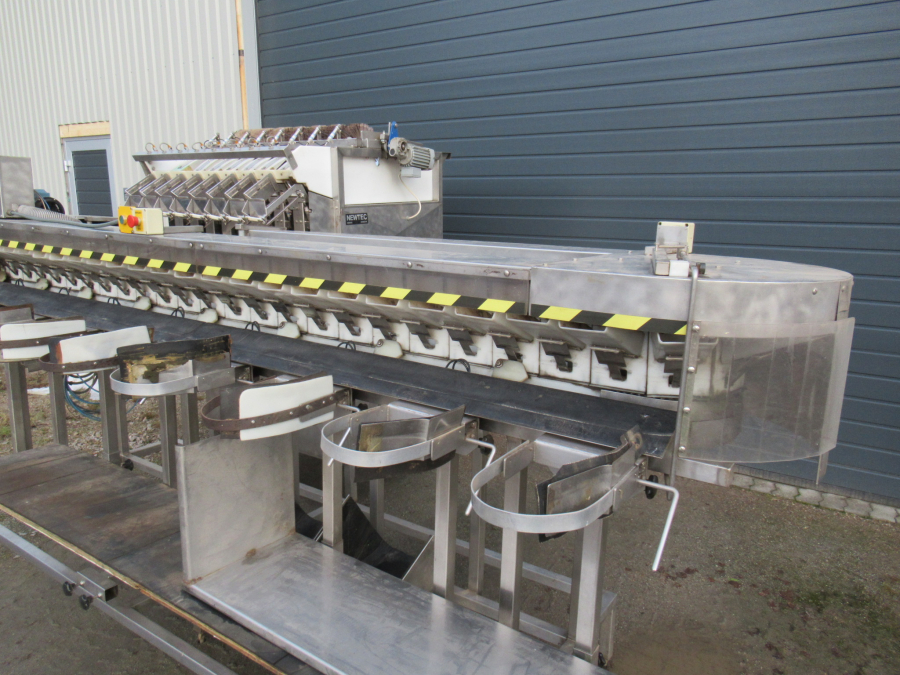 5289 Newtec bagger and weigher for BAKED POTATOES