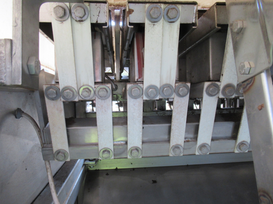 5289 Newtec bagger and weigher for BAKED POTATOES