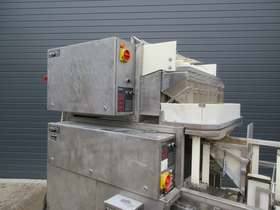 5343 Newtec 2000/G40 weigher and bagger