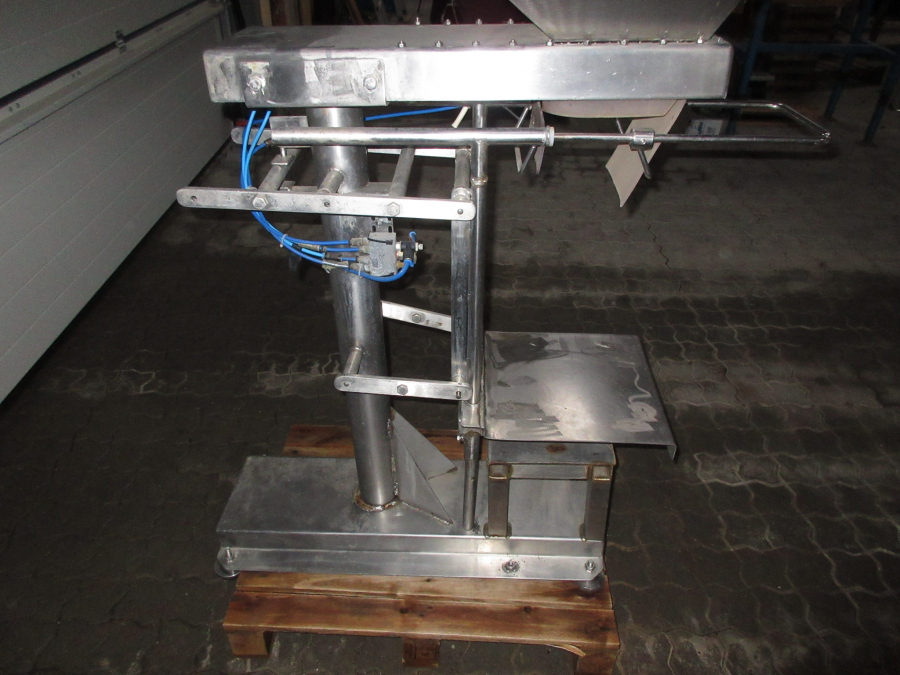 5360 Weigher to peeled products like peeled potatoes