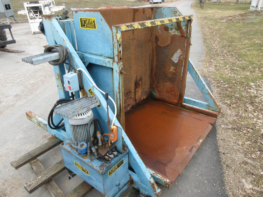 5389 EMVE hydraulic box turner