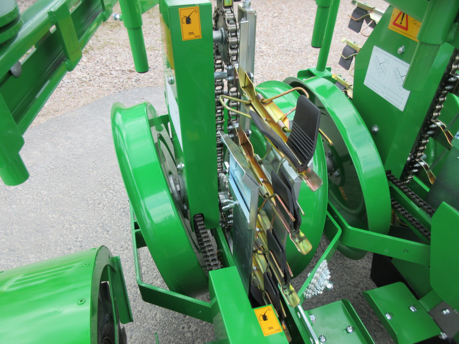 5432 Sfoggia Itala transplanter 3 row 