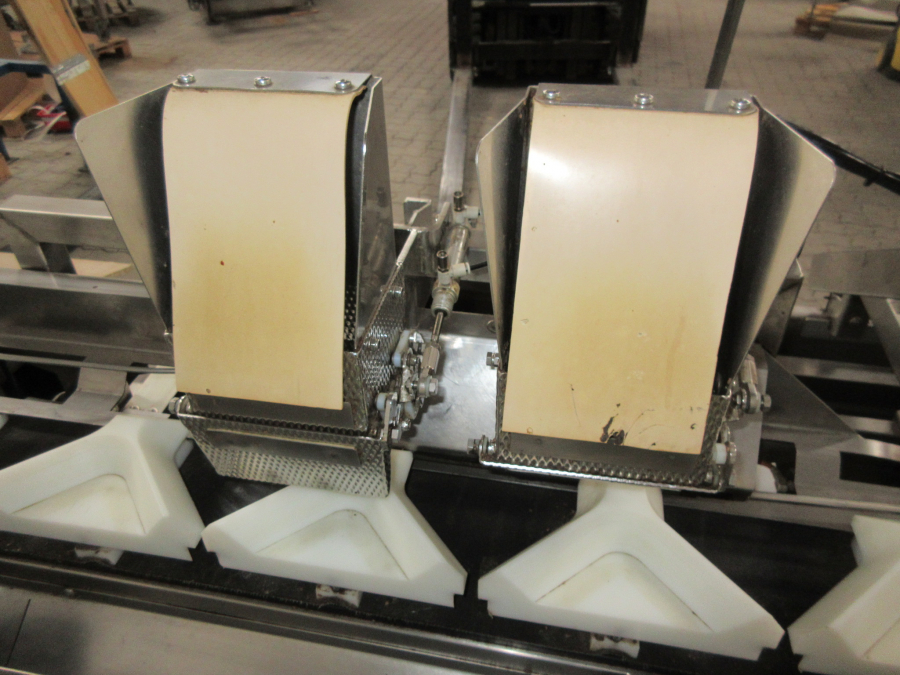 5460 Newtec Becherfüllmaschine NBM61 für becher