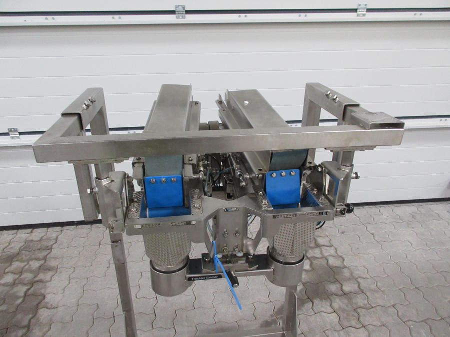 5460 Newtec Becherfüllmaschine NBM61 für becher