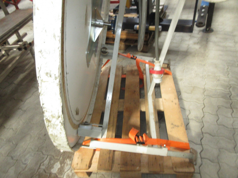 5465 Sorma rotating table for bags