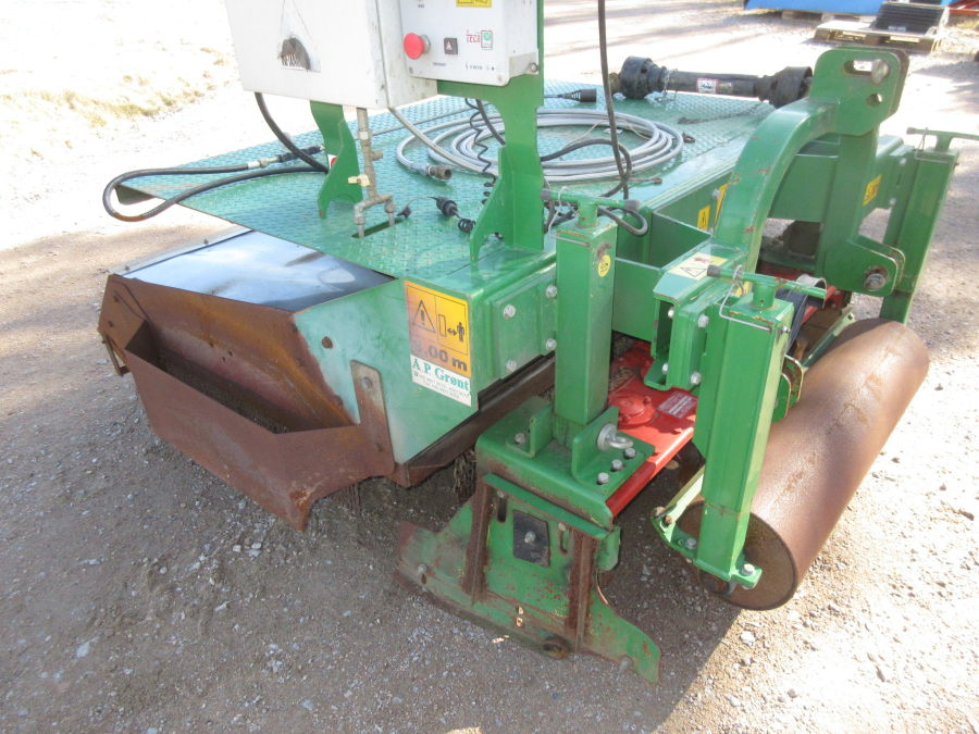 5475 Mingozzi bed weeder 