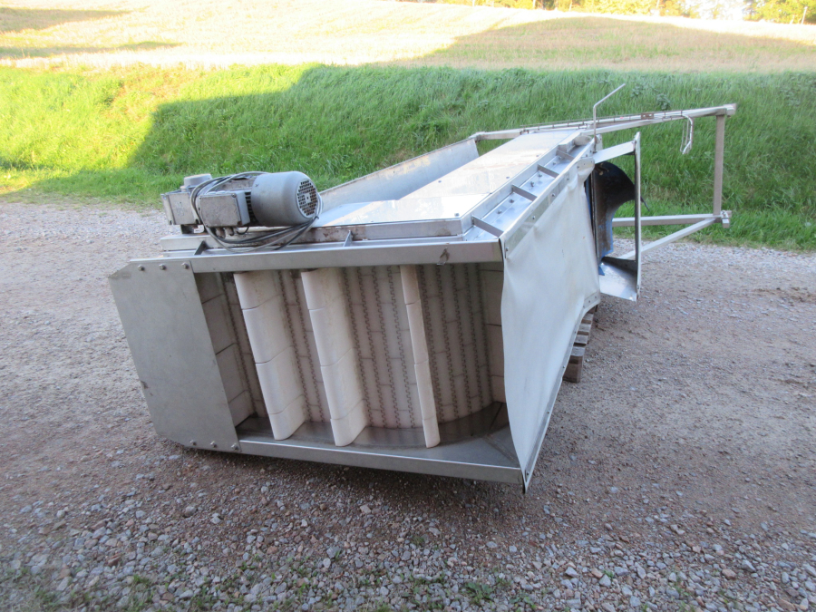 5517 EKKO elevator stående 3600x600 mm ROSTFRITT UTFÖRANDE