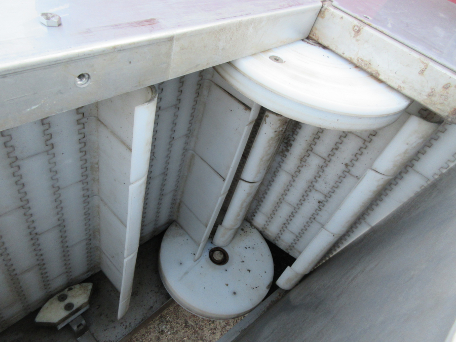 5517 EKKO elevator stående 3600x600 mm ROSTFRITT UTFÖRANDE