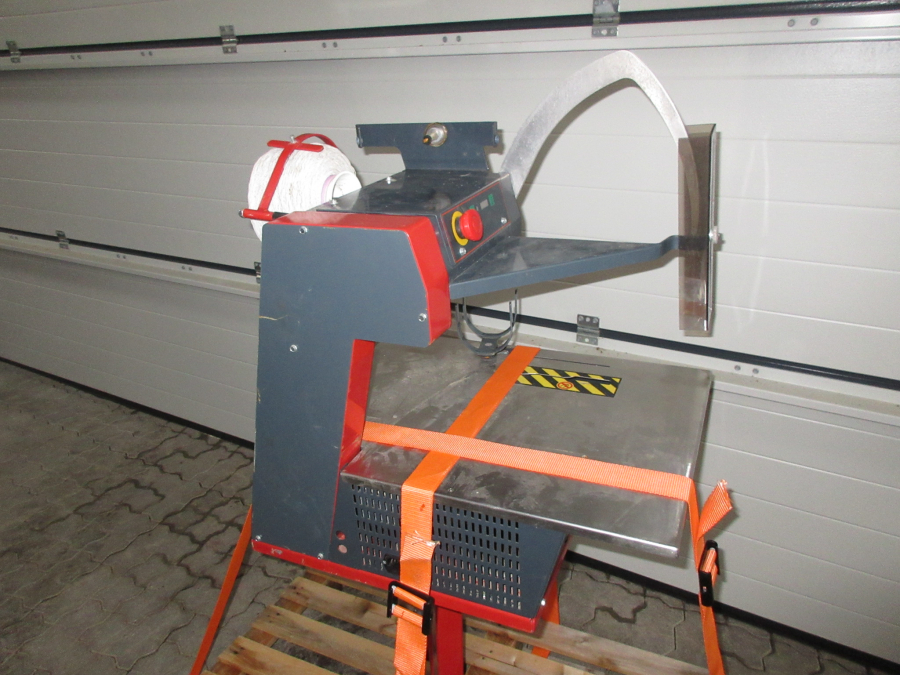 5524 ARC tying / binding bunching machine