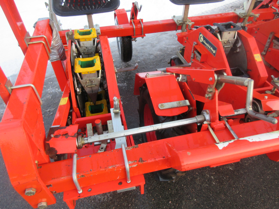 5537 Checchi & Magli Wolf planteringsmaskin 4 rad