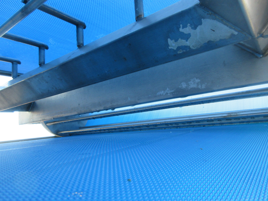 5566 Turatti elevator 3600x650 mm Rostfritt utförande