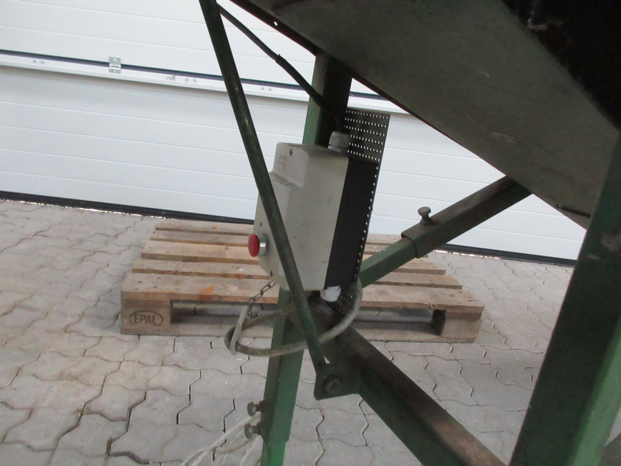 5575 Samka Förderband Tüteelevator 2500x350 mm